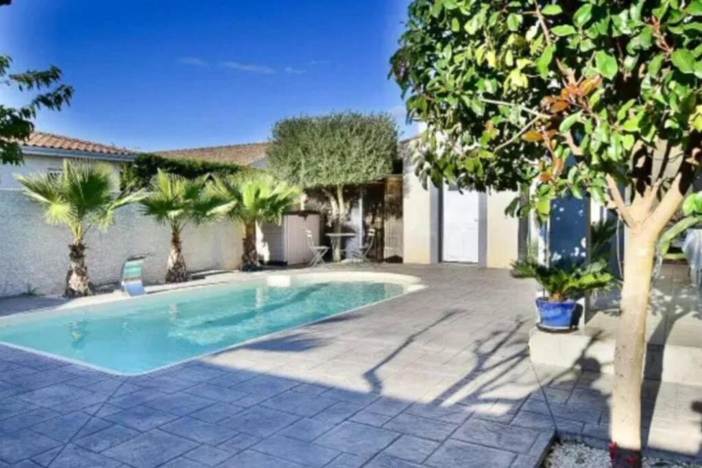 Villa Piscine De La Garrigue Florensac Eksteriør billede